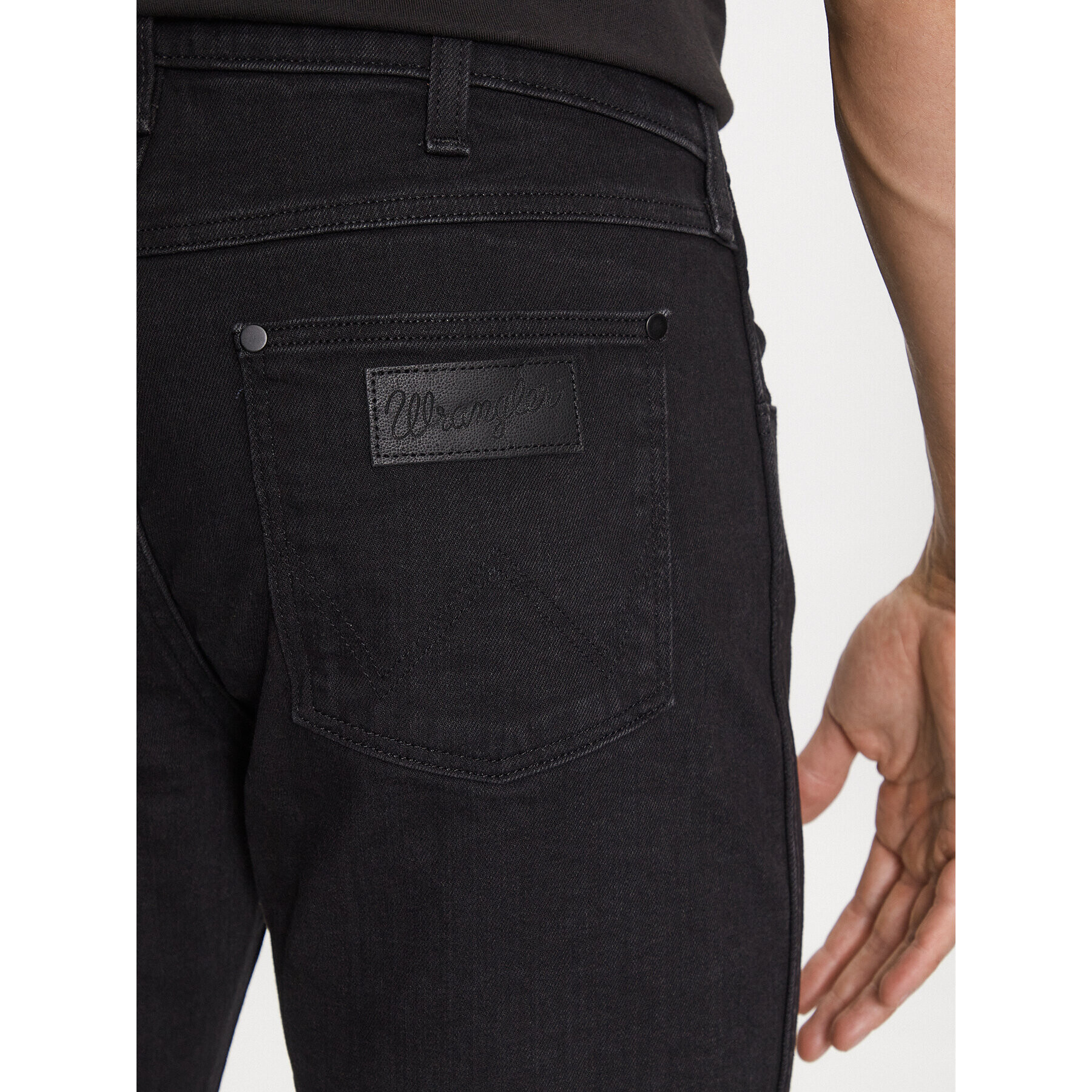 Wrangler Blugi Larston 112341423 Negru Slim Fit - Pled.ro