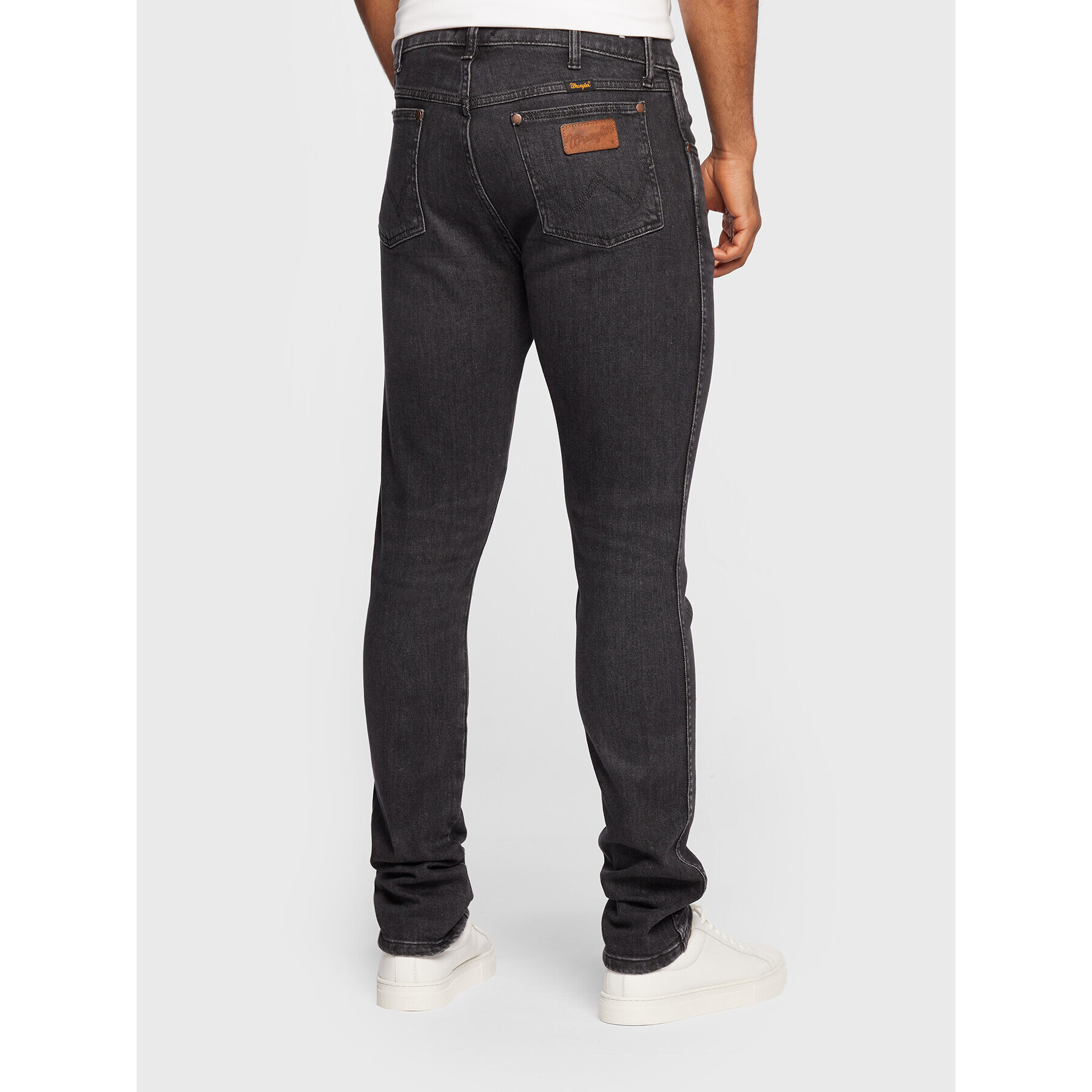 Wrangler Blugi Larston 812 W18S8912V Negru Slim Tapered Fit - Pled.ro