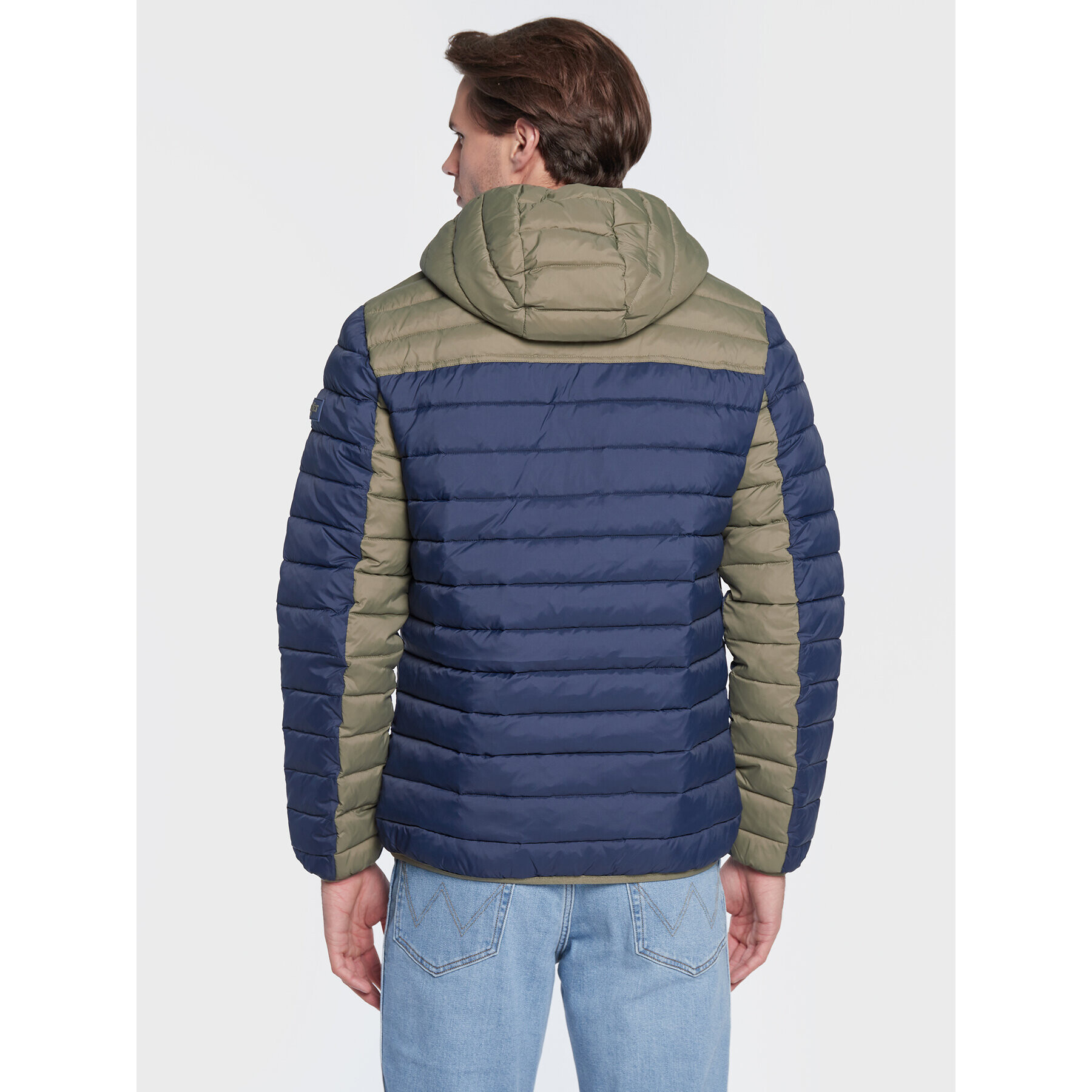 Wrangler Geacă din puf W4B1WA114 112319932 Bleumarin Regular Fit - Pled.ro