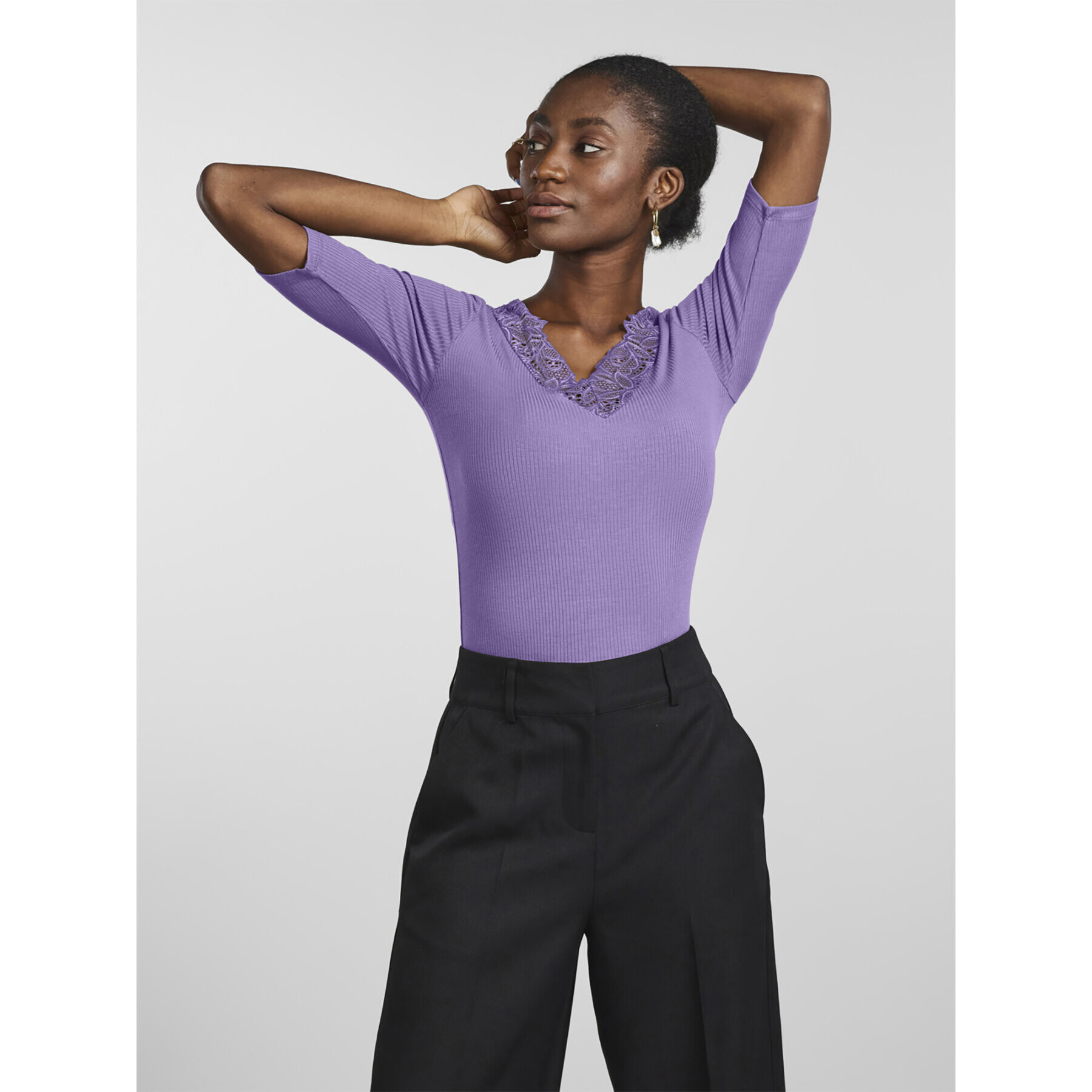 YAS Tricou 26029255 Violet Regular Fit - Pled.ro