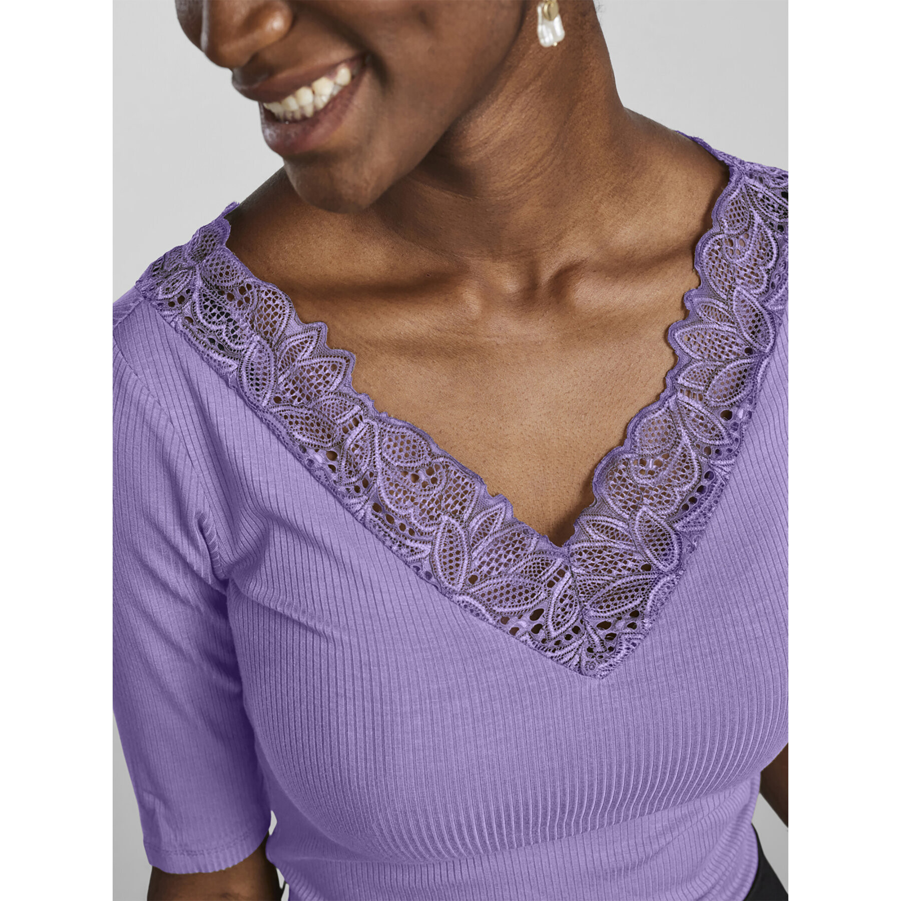 YAS Tricou 26029255 Violet Regular Fit - Pled.ro