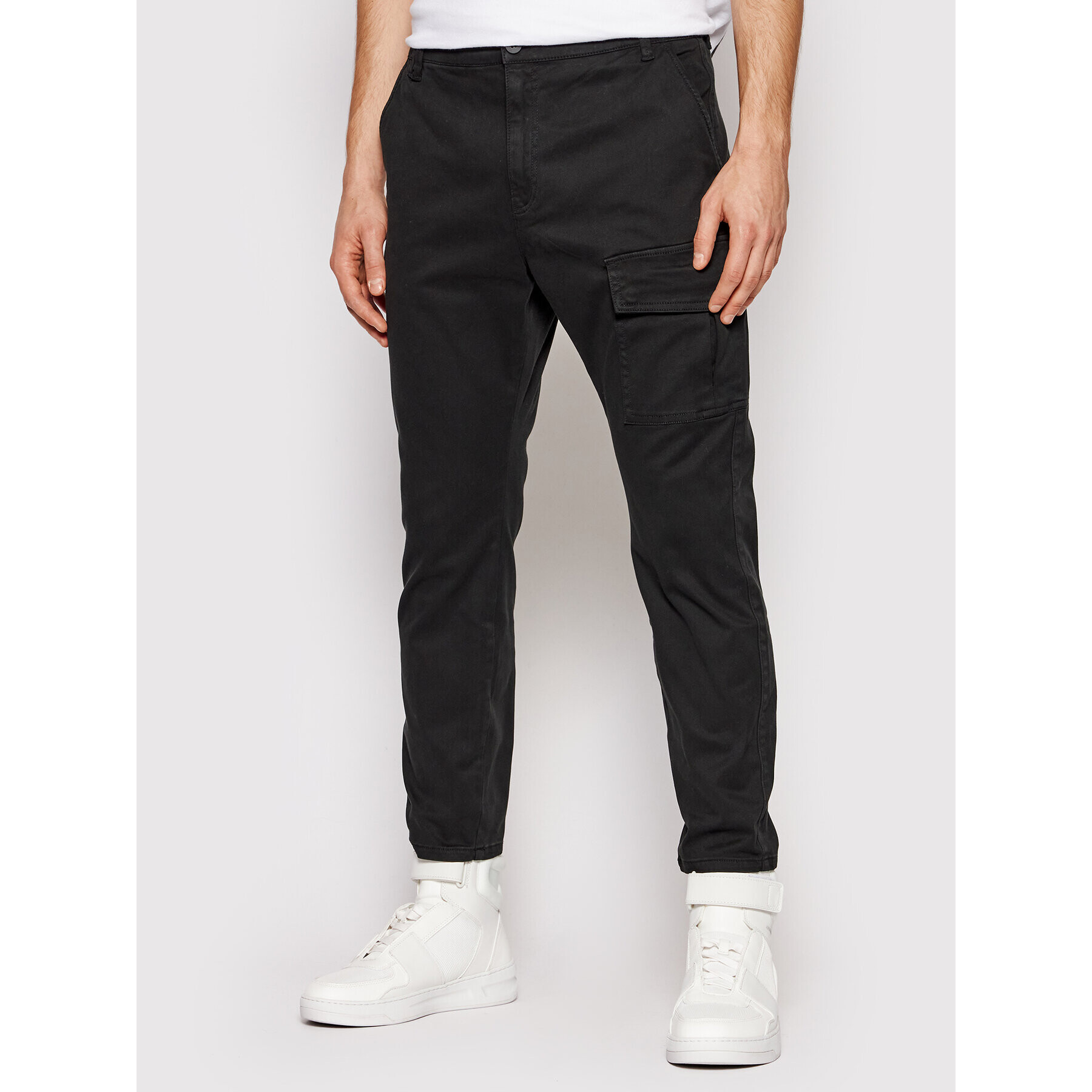 Young Poets Society Pantaloni din material Aris Cotton 106438 Negru Regular Fit - Pled.ro