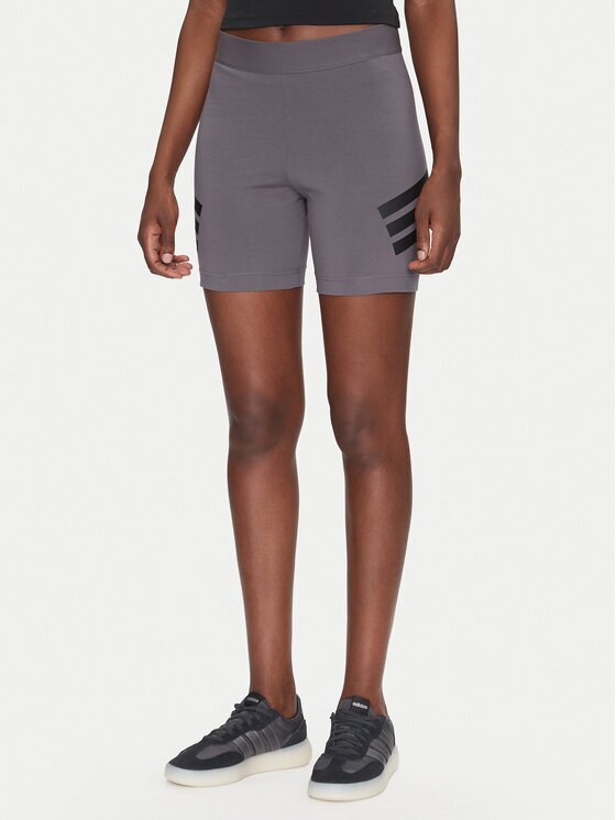 adidas Pantaloni scurți ciclism Future Icons 3-Stripes JE0170 Slim Fit