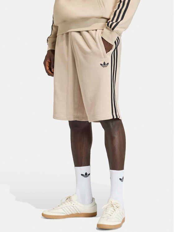 adidas Pantaloni scurți sport 3-Stripes KE6681 Regular Fit