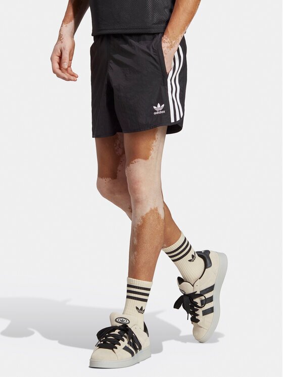 adidas Pantaloni scurți sport adicolor Classics HS2069 Regular Fit