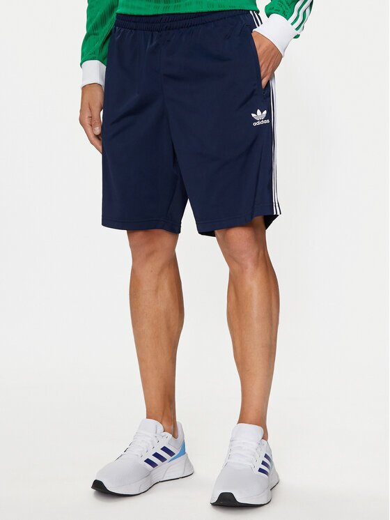 adidas Pantaloni scurți sport adicolor Firebird IM9422 Regular Fit