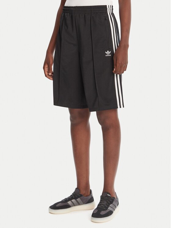 adidas Pantaloni scurți sport adicolor Firebird JD0286 Loose Fit