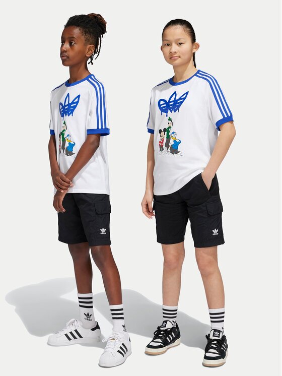 adidas Pantaloni scurți sport IW3501 Regular Fit