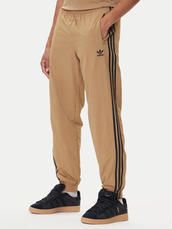 adidas Pantaloni trening adicolor Woven Firebird JY1339 Regular Fit