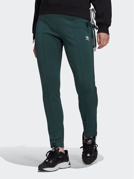 adidas Pantaloni trening Always Original Laced HK5083 Slim Fit