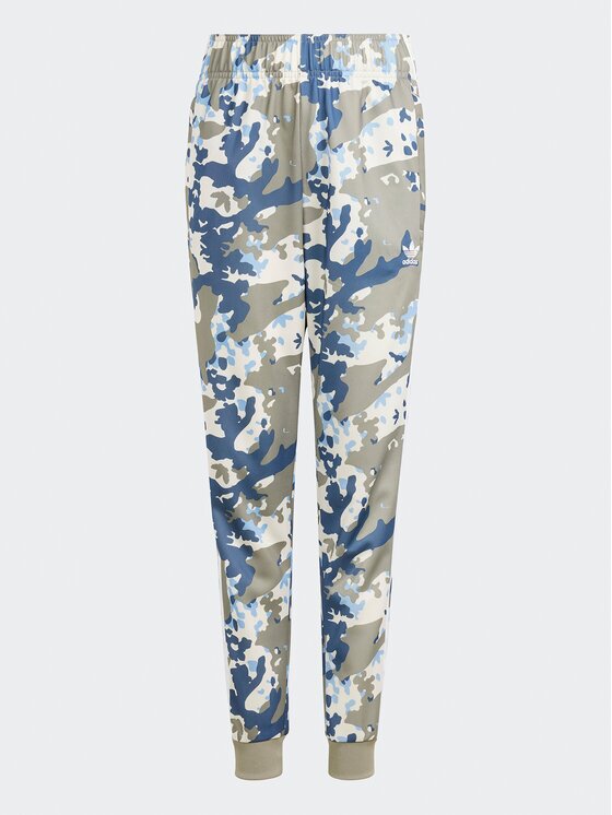 adidas Pantaloni trening Camo SST IR7722 Regular Fit