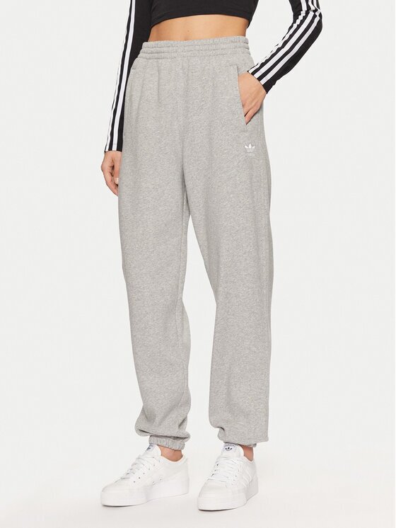 adidas Pantaloni trening Essentials Fleece IY9638 Loose Fit
