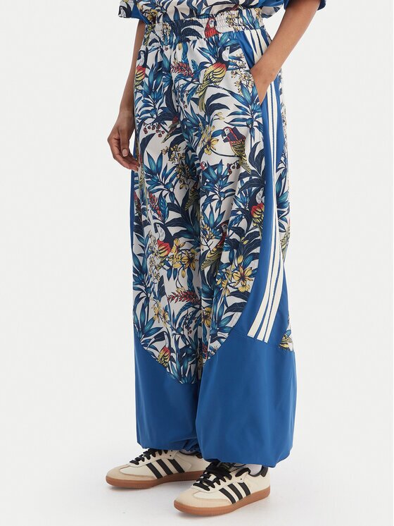 adidas Pantaloni trening Farm Rio Premium KD4643 Loose Fit