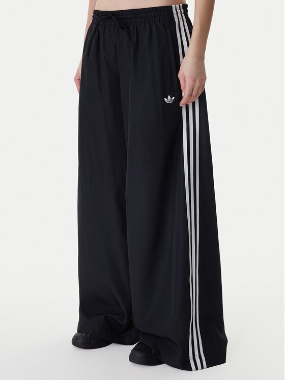 adidas Pantaloni trening Firebird Adilenium KD2914 Regular Fit