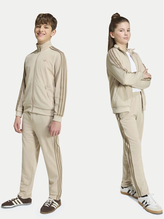 adidas Pantaloni trening Firebird HZ6652 Regular Fit