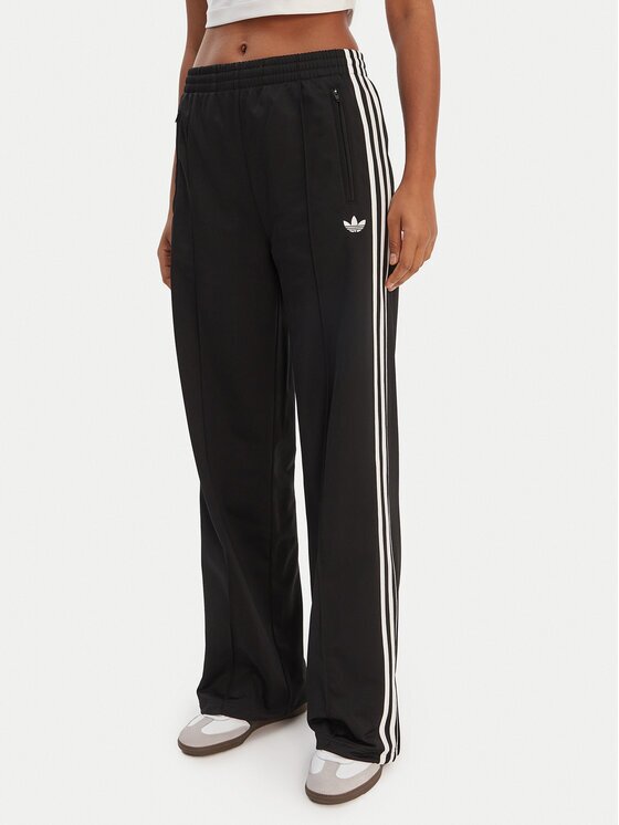 adidas Pantaloni trening Firebird KD7976 Loose Fit