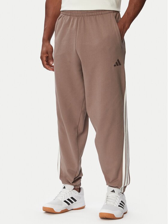 adidas Pantaloni trening Kit 3-Stripes Regular Cuffed KW2361 Regular Fit
