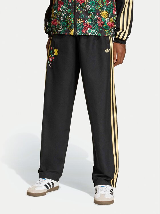 adidas Pantaloni trening Liberty London KD5946 Loose Fit