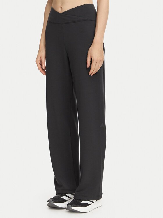 adidas Pantaloni trening Motion Essentials KV3896 Regular Fit