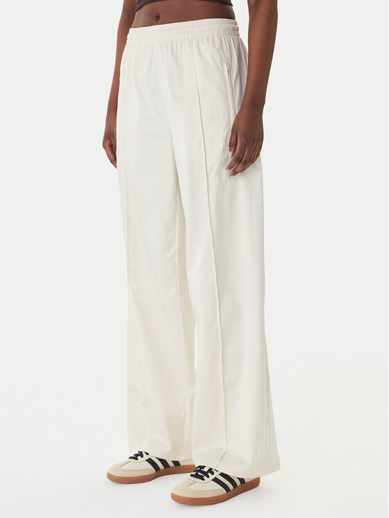 adidas Pantaloni trening Pearl Firebird KE3393 Écru Loose Fit