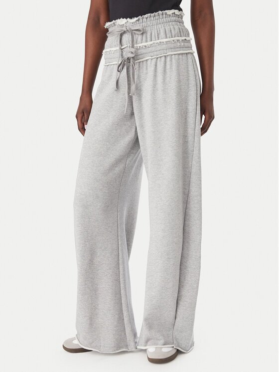 adidas Pantaloni trening Sst Double Waisted Pant KT1932 Relaxed Fit