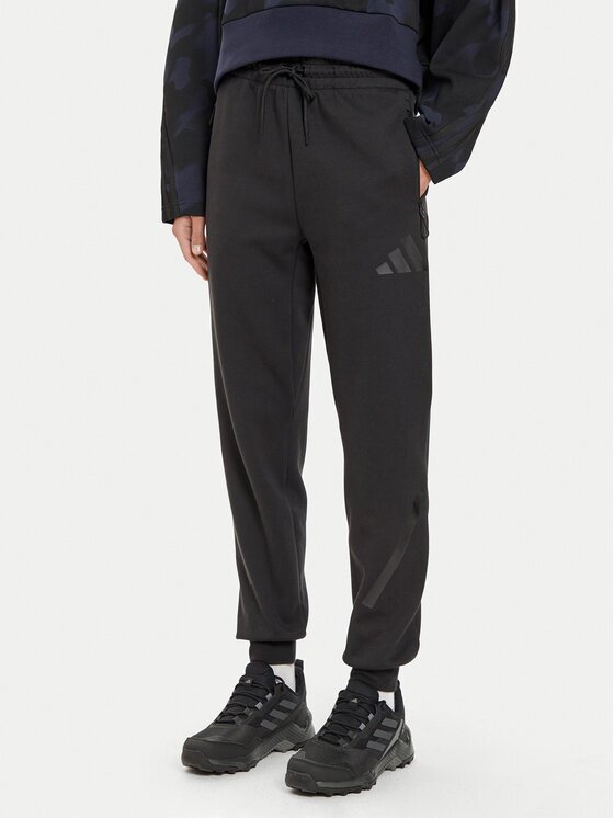 adidas Pantaloni trening Z.N.E. JE7842 Regular Fit