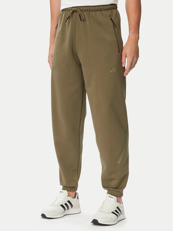 adidas Pantaloni trening Z.N.E. KF3816 Regular Fit