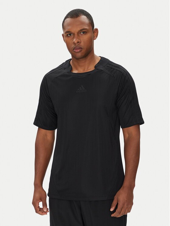 adidas Tricou Teamgeist adicolor JX1537 Loose Fit