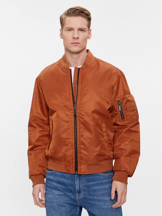 Calvin Klein Geacă bomber Sateen Hero Bomber K10K109907 Maro Regular Fit