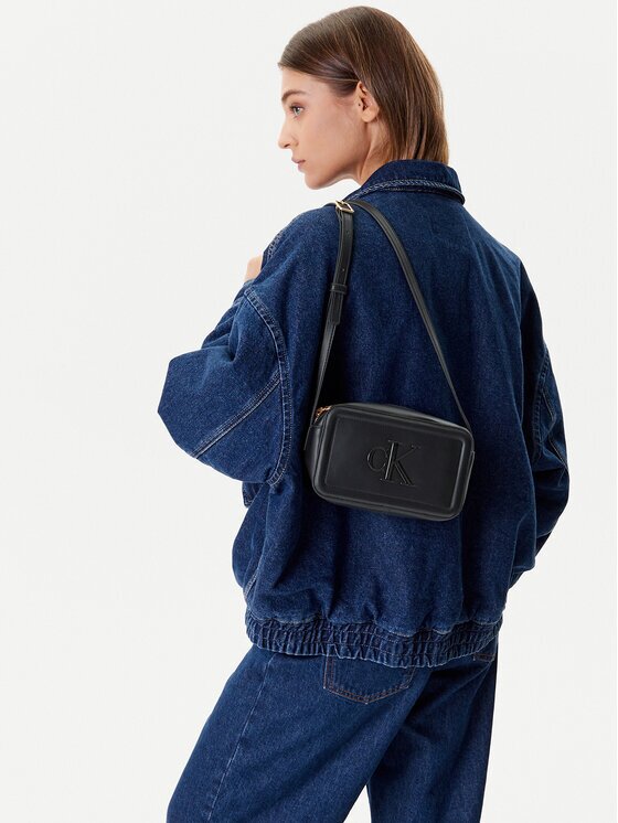 Calvin Klein Geantă Bold Ck Camera Bag LV04F3220G