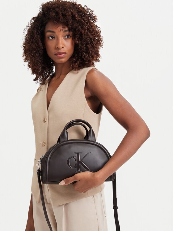 Calvin Klein Geantă Bold Ck Dome Crossbody LV04F3895G