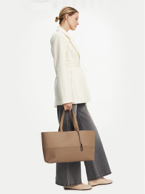 Calvin Klein Geantă Ck Mixmedia Shopper_Mono K60K613166