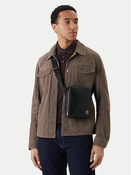 Calvin Klein Geantă crossover Emblem Hw Reporter LV04D3293G