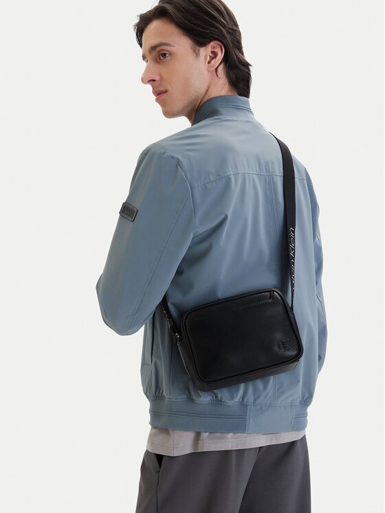 Calvin Klein Geantă crossover Webbing Strap Camera Bag LV04D3129G