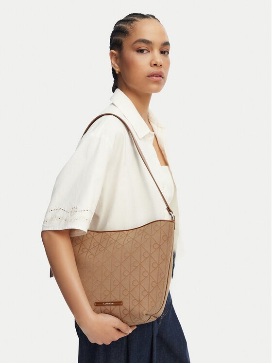 Calvin Klein Geantă Emblem Aop Jacquard Camera Bag LV04F3535G