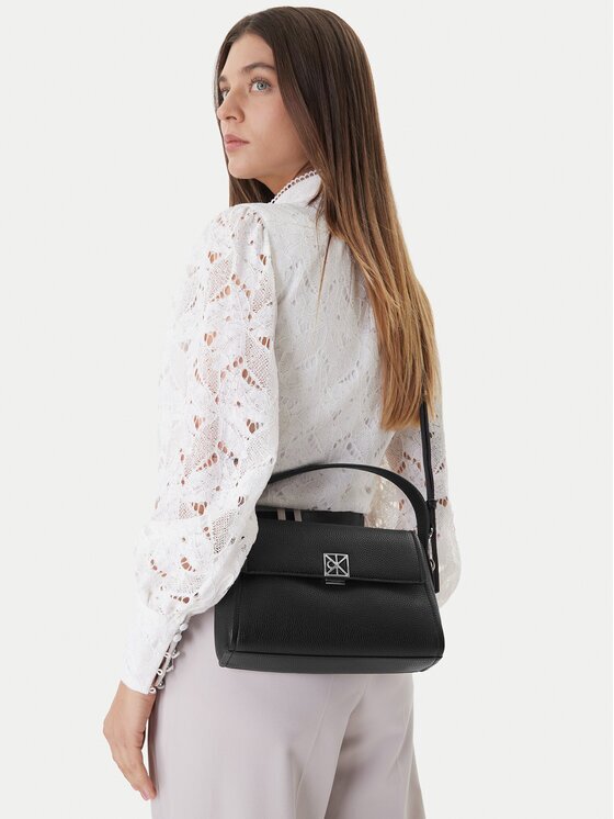 Calvin Klein Geantă Emblem Hw Pebble Shoulder Bag 25 LV04F3425G