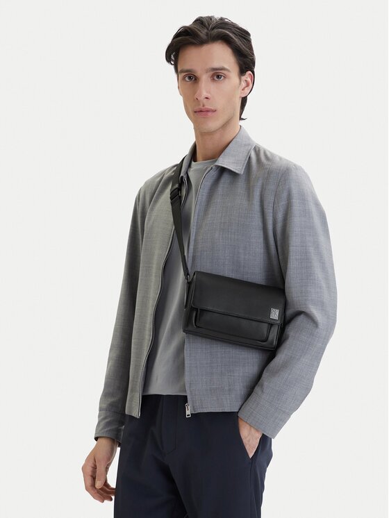 Calvin Klein Geantă Emblem Hw Small Slap Messenger LV04D3367G