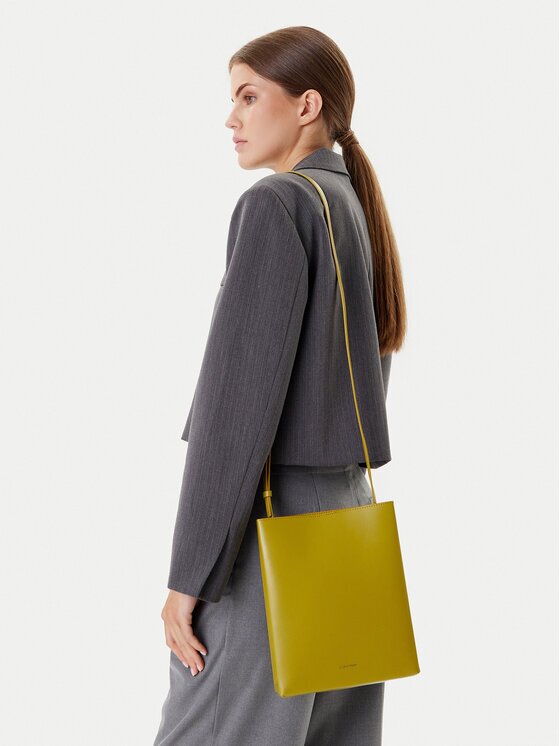 Calvin Klein Geantă Line Ns Crossbody Lth Bag LV04F3005G