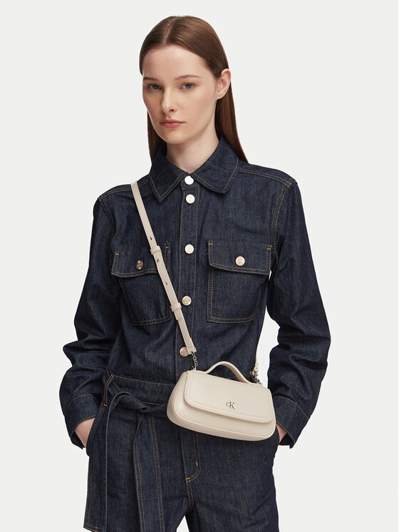 Calvin Klein Geantă LV04F3679G