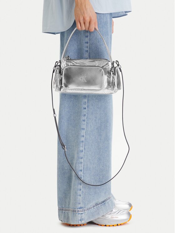 Calvin Klein Geantă Pocket Silver Nylon Small Bag LV04F3443G