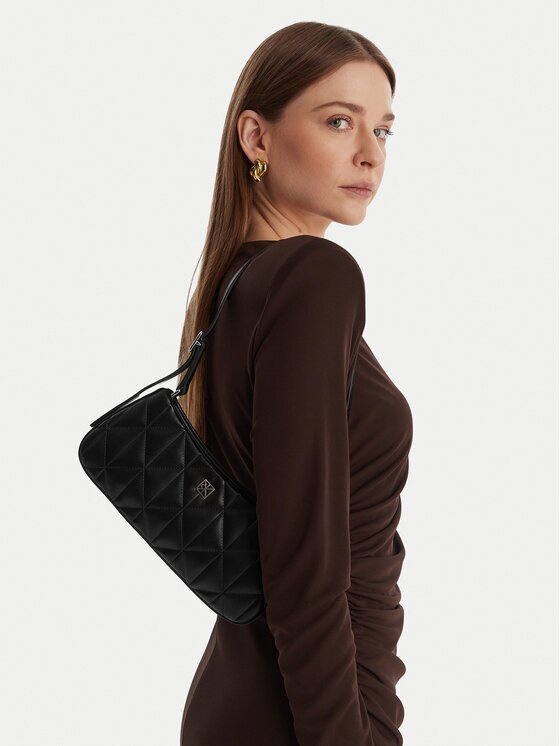 Calvin Klein Geantă Quilted Small Shoulder Bag LV04F3327G