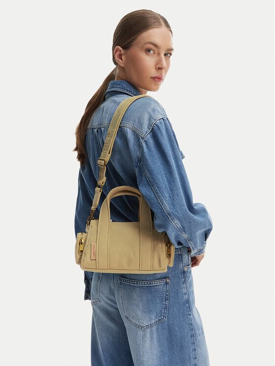 Calvin Klein Geantă Webbing Strap Canvas Pocket Bag LV04F3464G