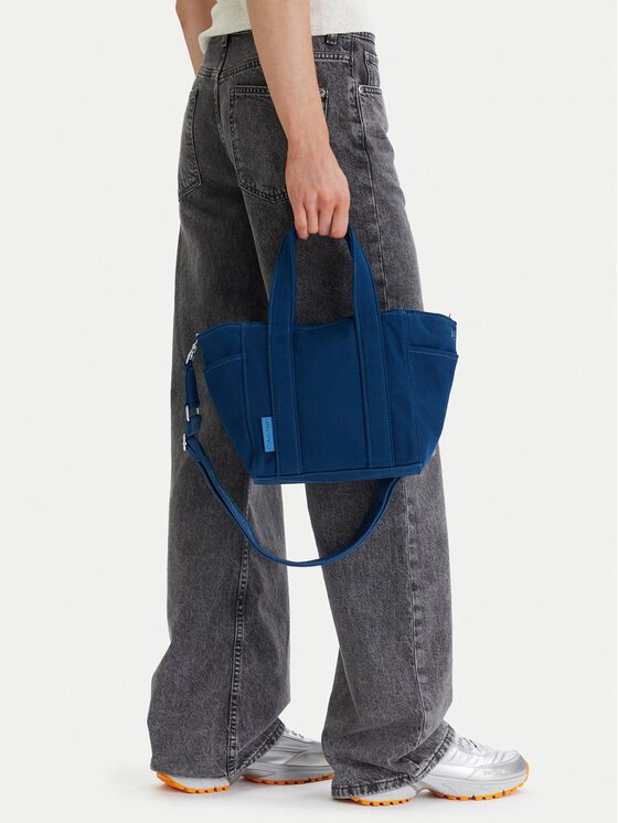 Calvin Klein Geantă Webbing Strap Canvas Small Tote LV04F3384G
