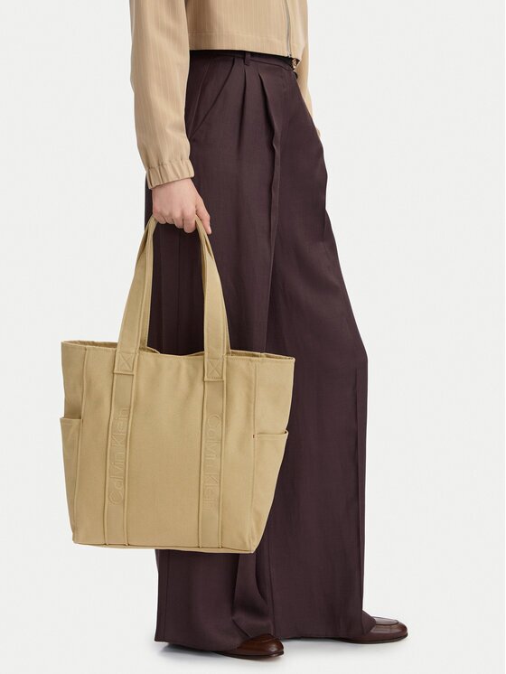 Calvin Klein Geantă Webbing Strap Canvas Tote LV04F3463G