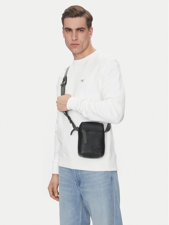 Calvin Klein Jeans Geantă crossover Cargo Reporter Bag LV04G3080G