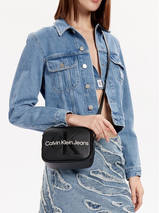 Calvin Klein Jeans Geantă Sculpted Camera Bag18 Mono K60K610275
