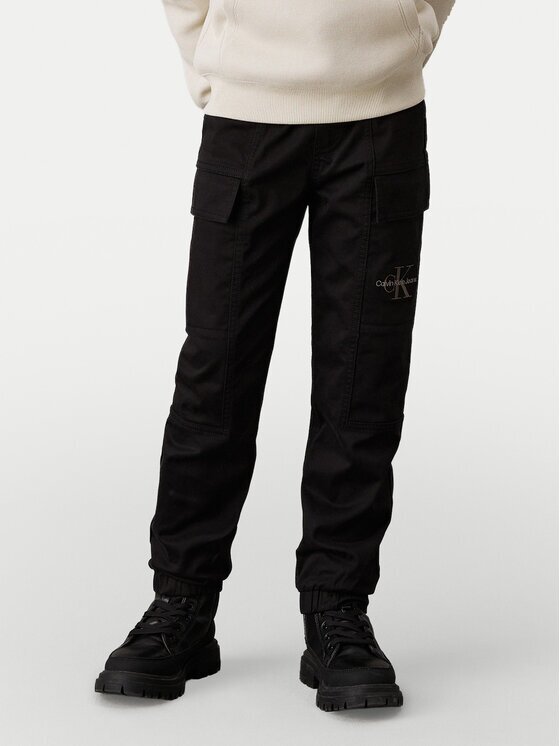 Calvin Klein Jeans Joggers Essential IB0IB02270 M Regular Fit