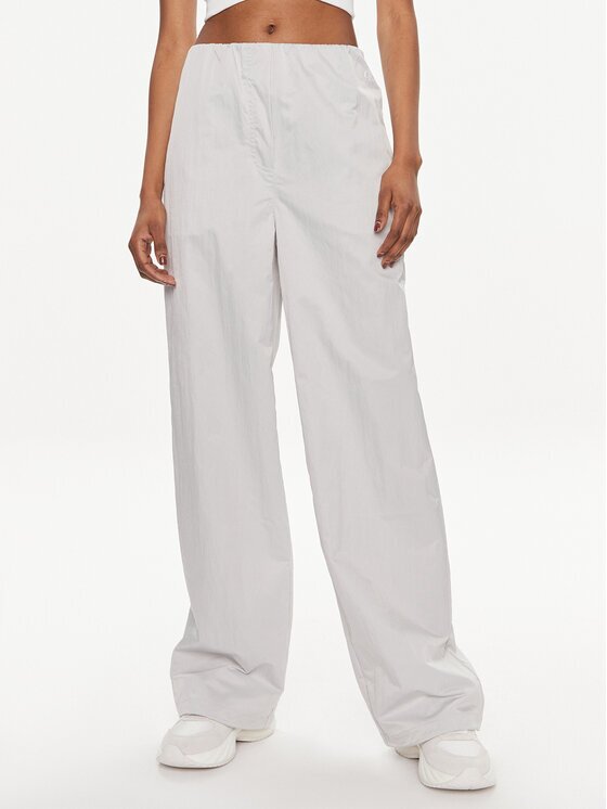 Calvin Klein Jeans Pantaloni din material Soft Crinkle J20J223122 Relaxed Fit