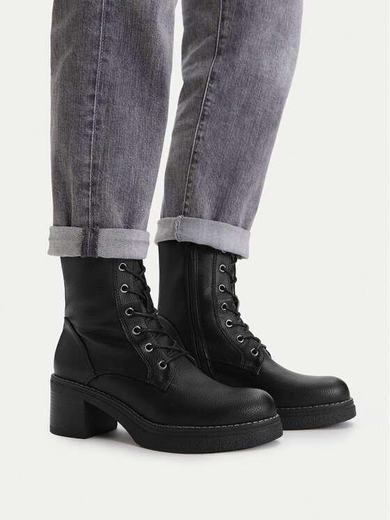 Clara Barson Ghete CEO-WS6570-02