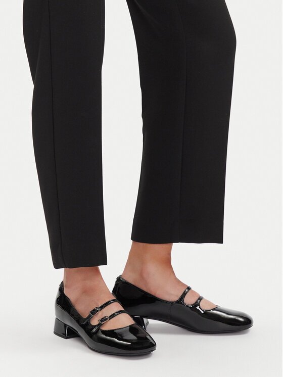 Clarks Pantofi pumps Daiss 30 Shine 26174712